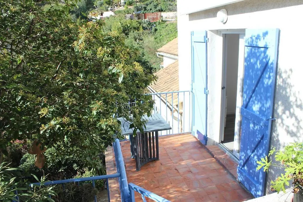 La Petite Rascasse, Appartement Avec Terrasse Ensoleillee Le Le Rayol-Canadel-sur-Mer